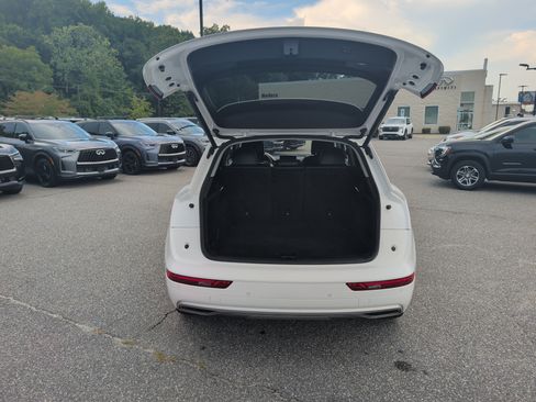 Used 2018 Audi Q5 2.0T Premium Plus w/ Premium Plus Package AWD/4WD image 15