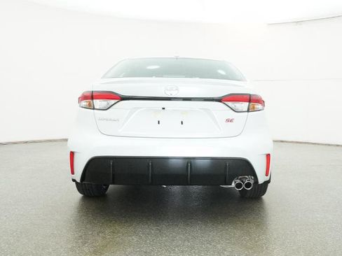 New 2026 Toyota Corolla SE image 63