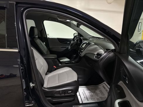 Used 2020 Chevrolet Equinox Premier image 21