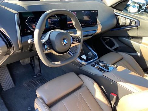 Used 2025 BMW X3 xDrive30i w/ Premium Package image 22