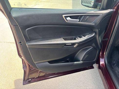 Used 2023 Ford Edge SEL w/ Convenience Package AWD/4WD image 11