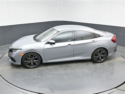 Used 2020 Honda Civic Sport image 31
