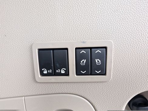 Used 2020 GMC Yukon Denali w/ Denali Ultimate Package image 30