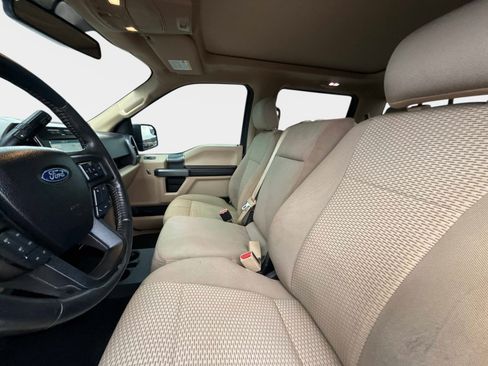 Used 2017 Ford F150 XLT w/ Equipment Group 302A Luxury image 22