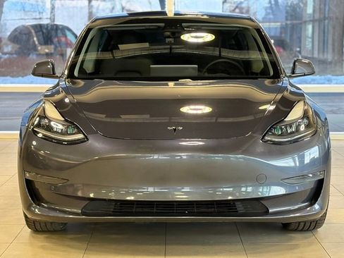 Used 2021 Tesla Model 3 Standard Range Plus image 2