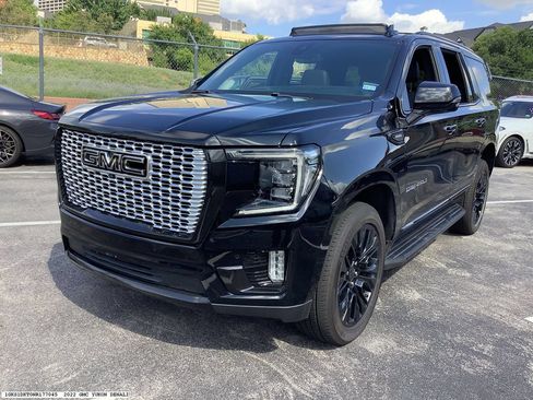 Used 2022 GMC Yukon Denali RWD image 4