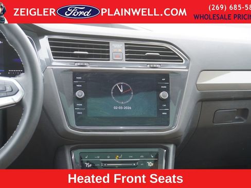 Used 2024 Volkswagen Tiguan SE image 14