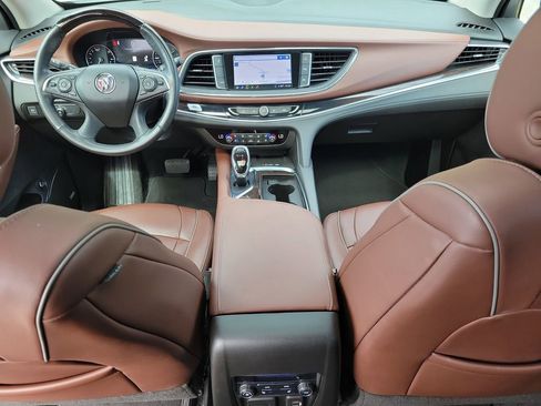 Used 2021 Buick Enclave Avenir w/ Avenir Technology Package FWD image 19