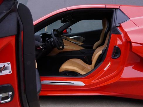 Used 2021 Chevrolet Corvette Stingray Preferred Conv w/ Z51 Performance Package RWD image 54