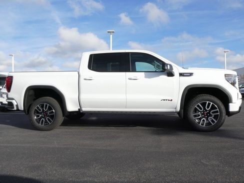 New 2026 GMC Sierra 1500 AT4 w/ AT4 Premium Package image 2