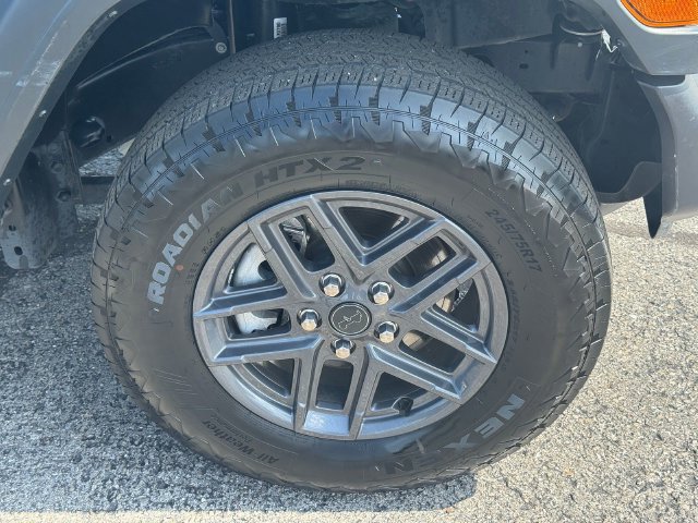 Certified 2025 Jeep Wrangler Sport AWD/4WD image 9