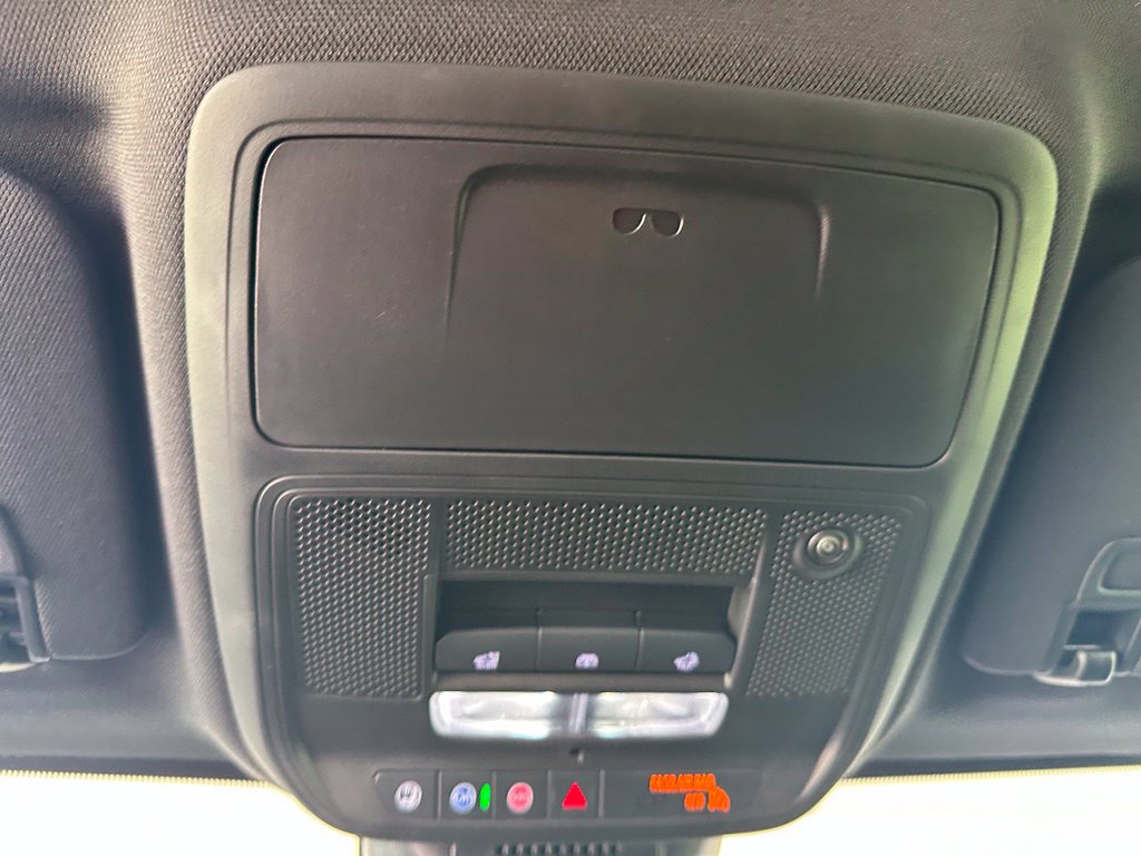 New 2027 GMC Terrain AT4 w/ Convenience Package III AWD/4WD image 26