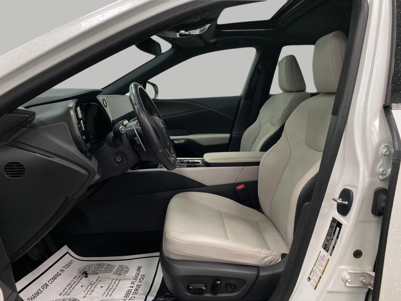 Used 2024 Lexus RX 350 Premium w/ Convenience Package AWD/4WD image 32