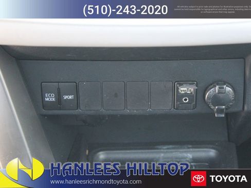 Used 2014 Toyota RAV4 XLE AWD/4WD image 23