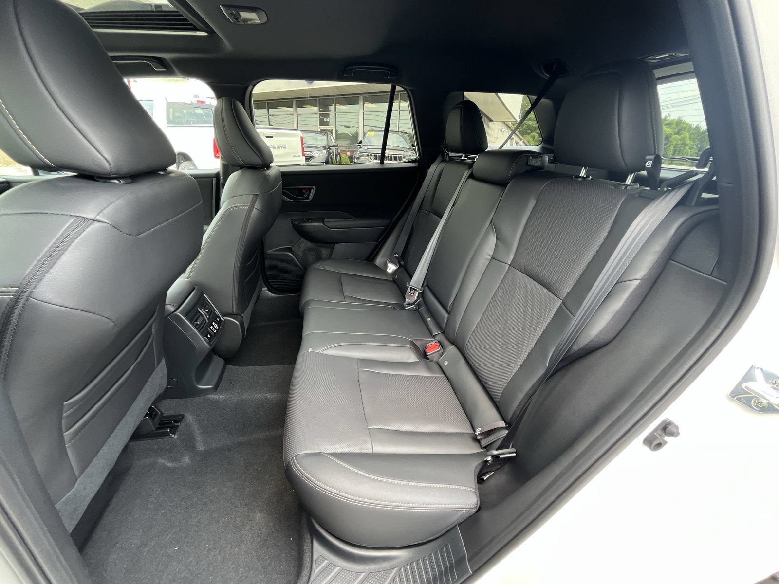 New 2026 Subaru Outback Limited AWD/4WD image 27