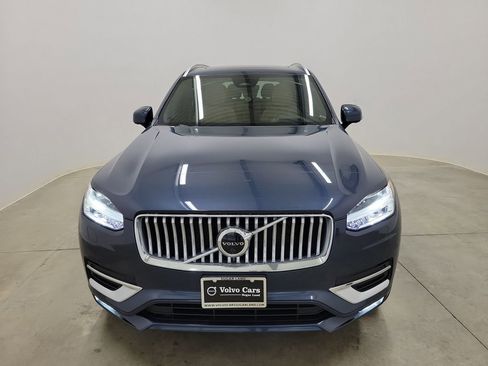 Used 2023 Volvo XC90 B6 Ultimate AWD/4WD image 2