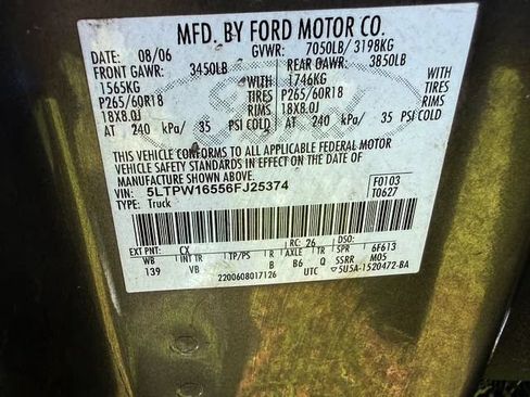 Used 2006 Lincoln Mark LT 2WD image 14
