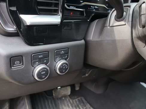 Used 2023 GMC Sierra 1500 Elevation image 21