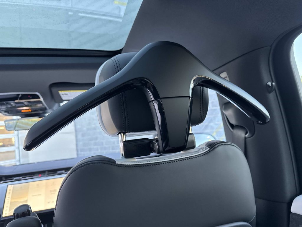 New 2027 Land Rover Range Rover Sport Dynamic SE AWD/4WD image 19
