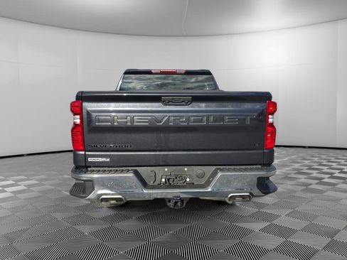 Used 2023 Chevrolet Silverado 1500 LT w/ Z71 Off-Road Package image 8