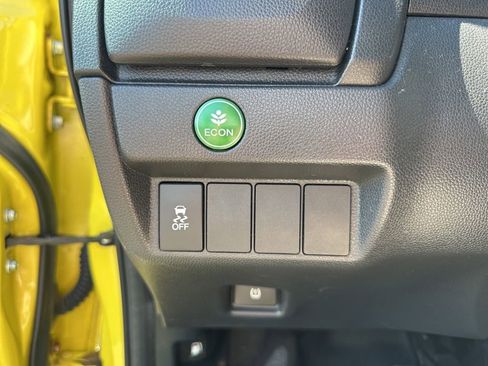 Used 2015 Honda Fit EX image 18