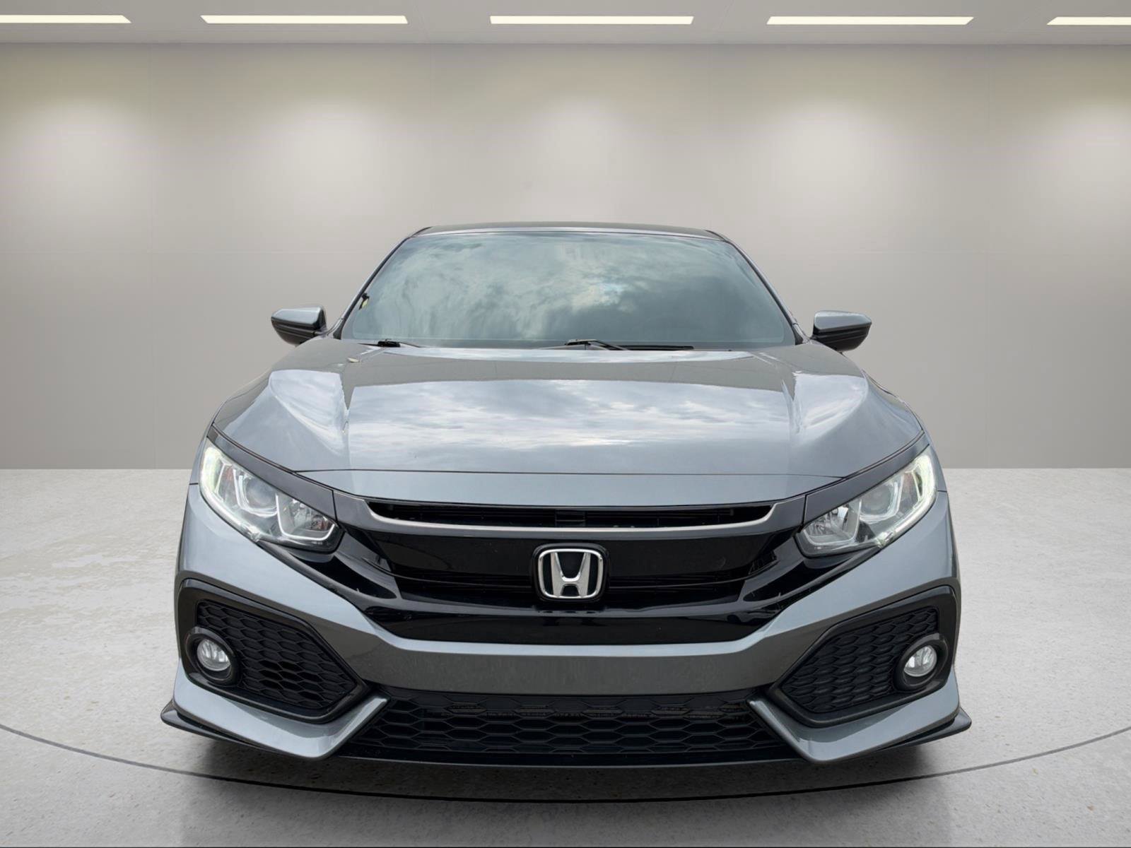 Used 2018 Honda Civic Sport image 9