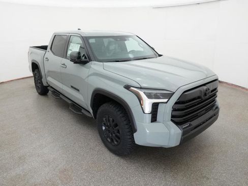 New 2026 Toyota Tundra SR5 AWD/4WD image 14