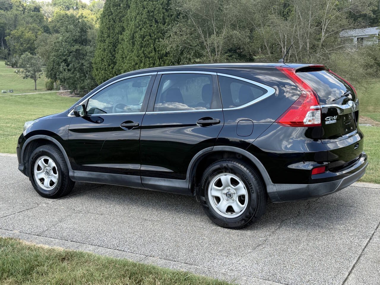 Used 2016 Honda CR-V LX image 7