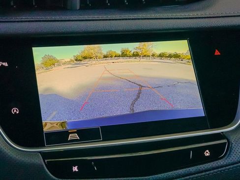 Used 2024 Cadillac XT5 Premium Luxury image 31