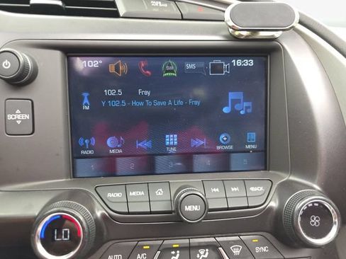 Used 2017 Chevrolet Corvette Stingray Coupe RWD image 22