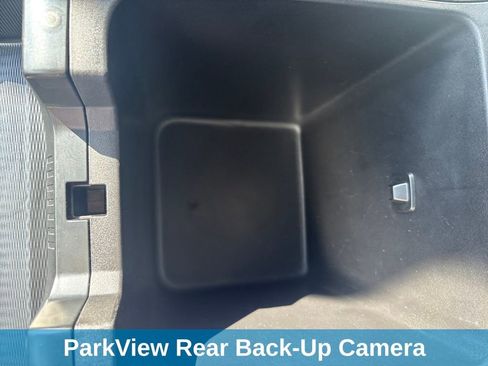 Used 2025 Jeep Grand Cherokee Limited image 11