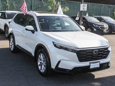 Used 2024 Honda CR-V EX image 3
