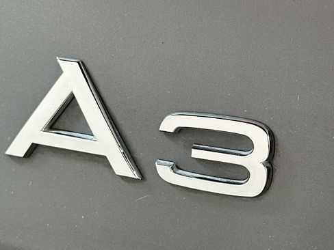 Used 2023 Audi A3 2.0T Premium image 10