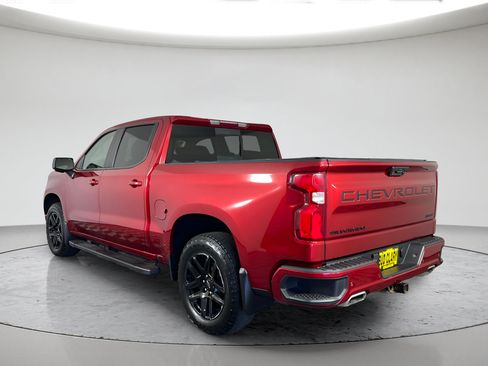 Used 2023 Chevrolet Silverado 1500 RST AWD/4WD image 5