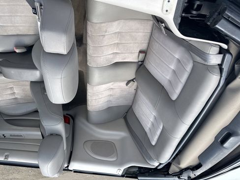 Used 2006 Chrysler Sebring Touring image 33