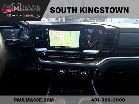 Used 2022 GMC Sierra 1500 Elevation w/ Elevation Premium Package AWD/4WD image 17