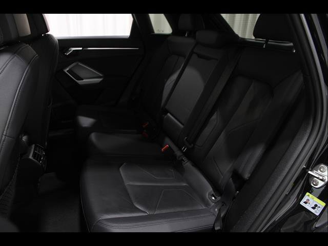 Used 2024 Audi Q3 2.0T Premium AWD/4WD image 18