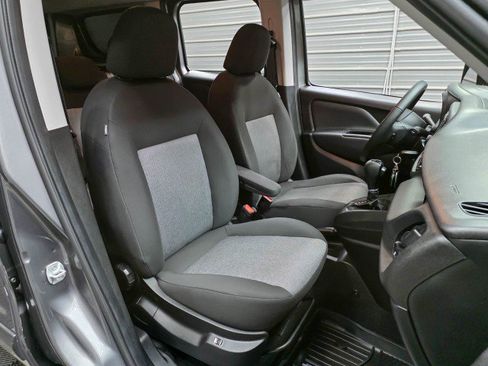 Used 2020 RAM ProMaster City SLT w/ Popular Equipment Group FWD image 15