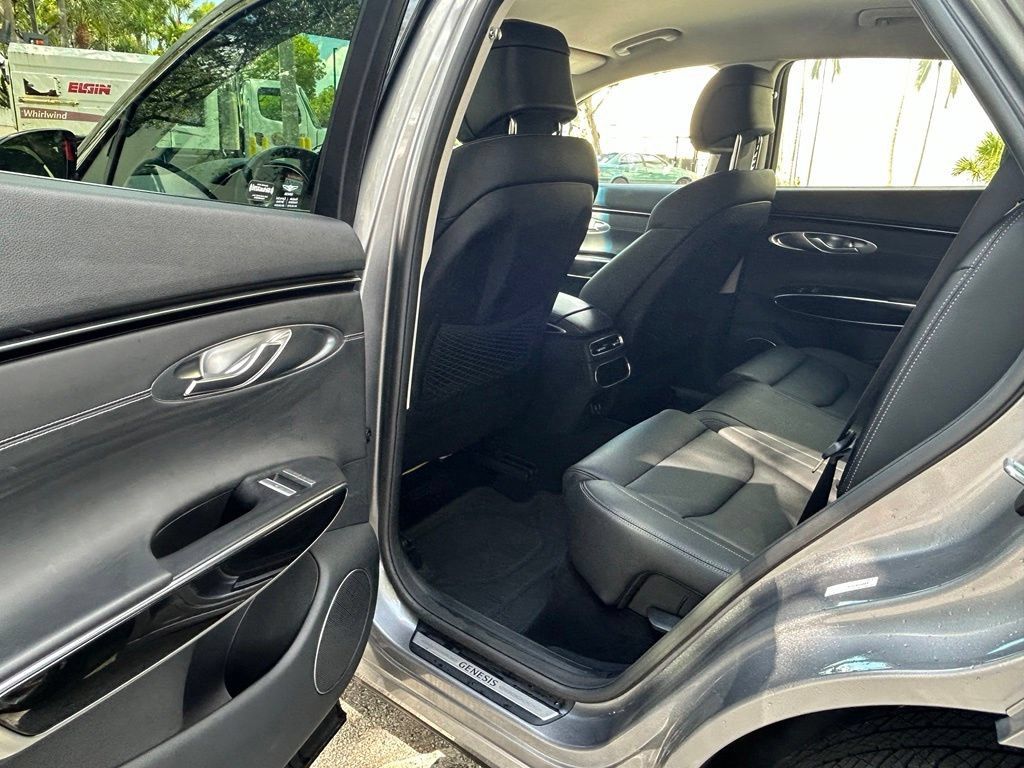 Used 2022 Genesis GV70 2.5T AWD/4WD image 40