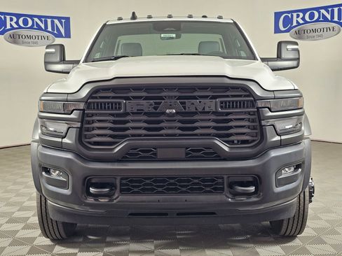 New 2026 RAM 5500 Tradesman AWD/4WD image 8
