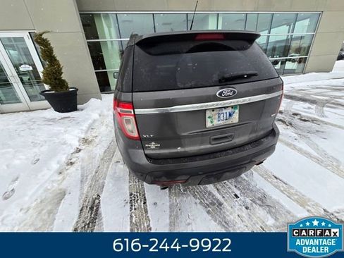 Used 2015 Ford Explorer XLT w/ Equipment Group 202A image 12