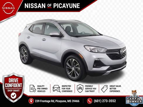 Used 2023 Buick Encore GX Select FWD image 2