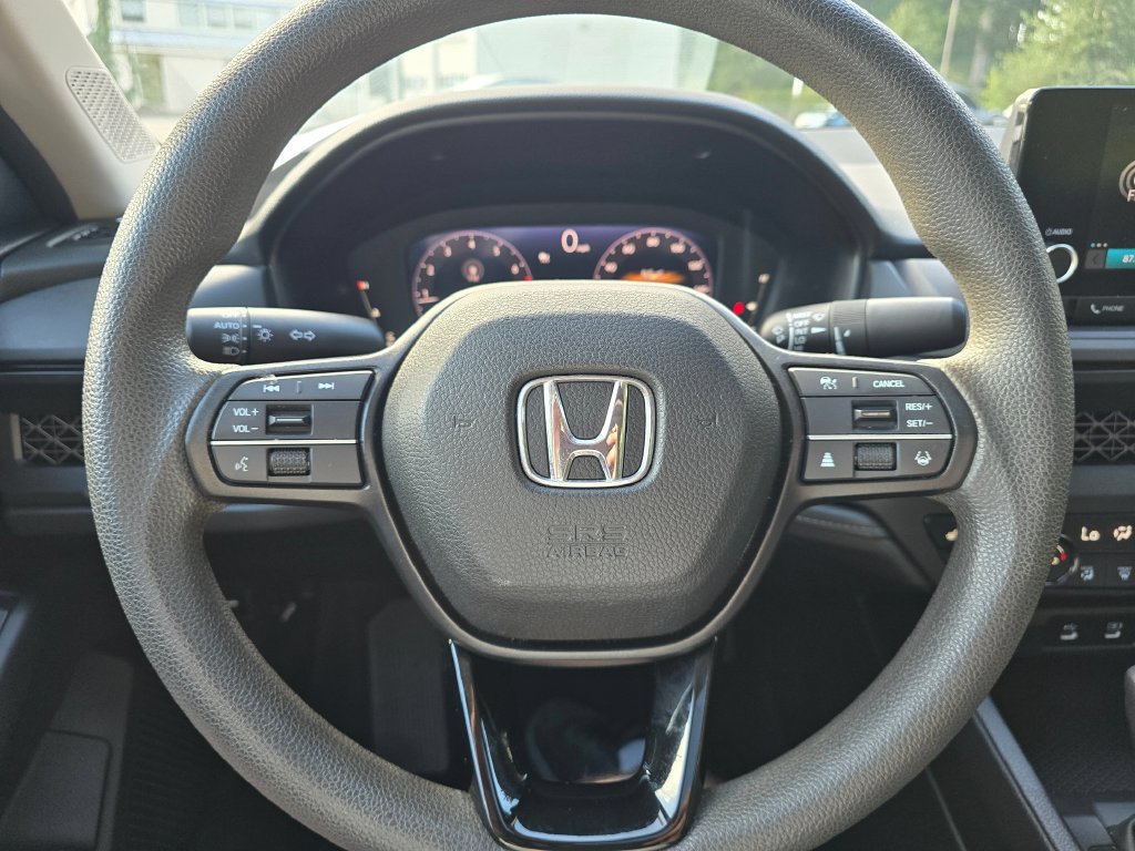 Certified 2023 Honda Accord EX image 16