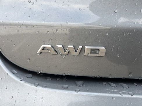 Used 2025 Cadillac XT6 Premium Luxury image 41