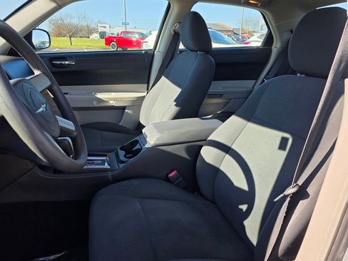 Used 2007 Chrysler 300 image 10