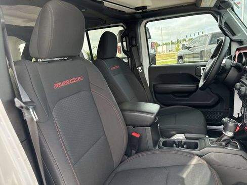 Used 2018 Jeep Wrangler Unlimited Rubicon AWD/4WD image 17
