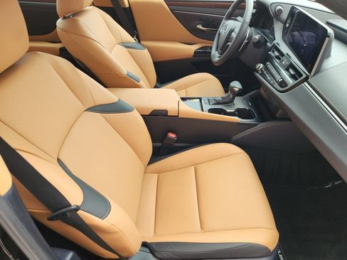 Certified 2024 Lexus ES 350 w/ Premium Package FWD image 14