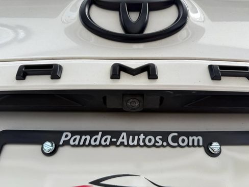 Used 2021 Toyota Camry SE w/ Cold Weather Package AWD/4WD image 38
