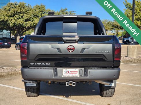 Used 2024 Nissan Titan PRO-4X w/ Pro-4x Convenience Package image 5