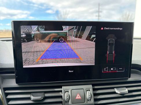 Used 2023 Audi Q5 2.0T Premium w/ Convenience Package image 20